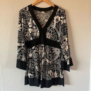 Vintage J.T.B. Women’s Black Boho Floral Bell Sleeve Empire Waist Top Size Large